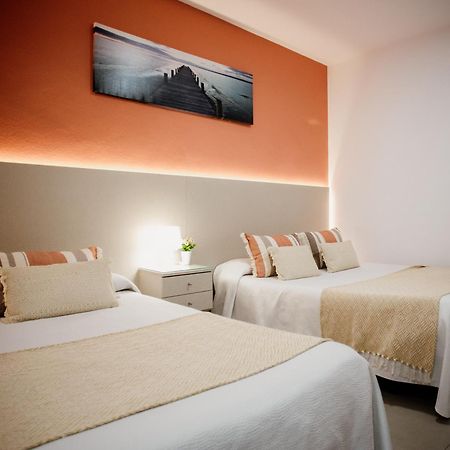 Apartamentos Turisticos Mastil 16 مالقة المظهر الخارجي الصورة