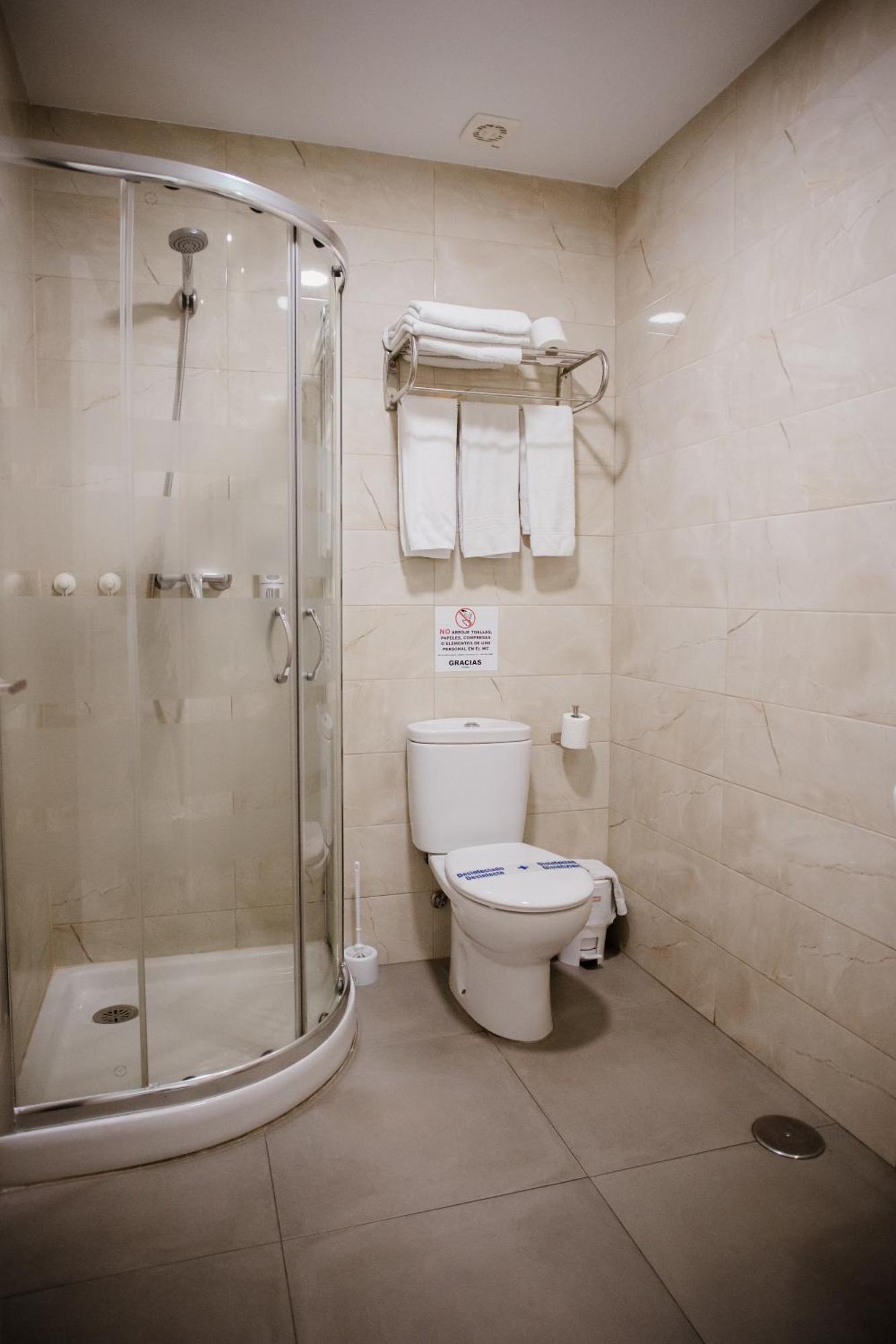 Apartamentos Turisticos Mastil 16 مالقة المظهر الخارجي الصورة