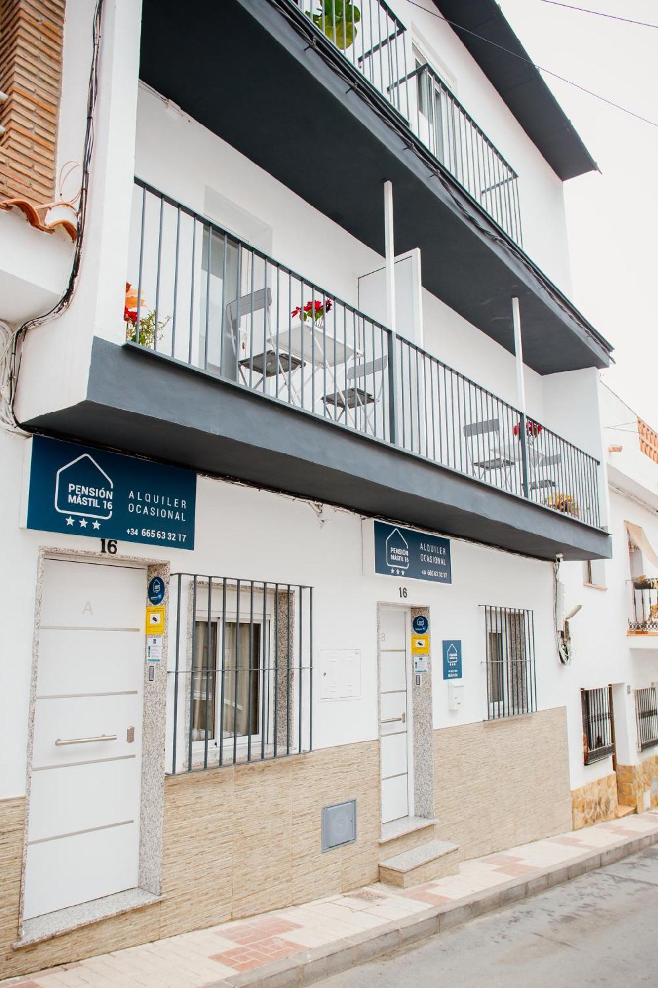 Apartamentos Turisticos Mastil 16 مالقة المظهر الخارجي الصورة