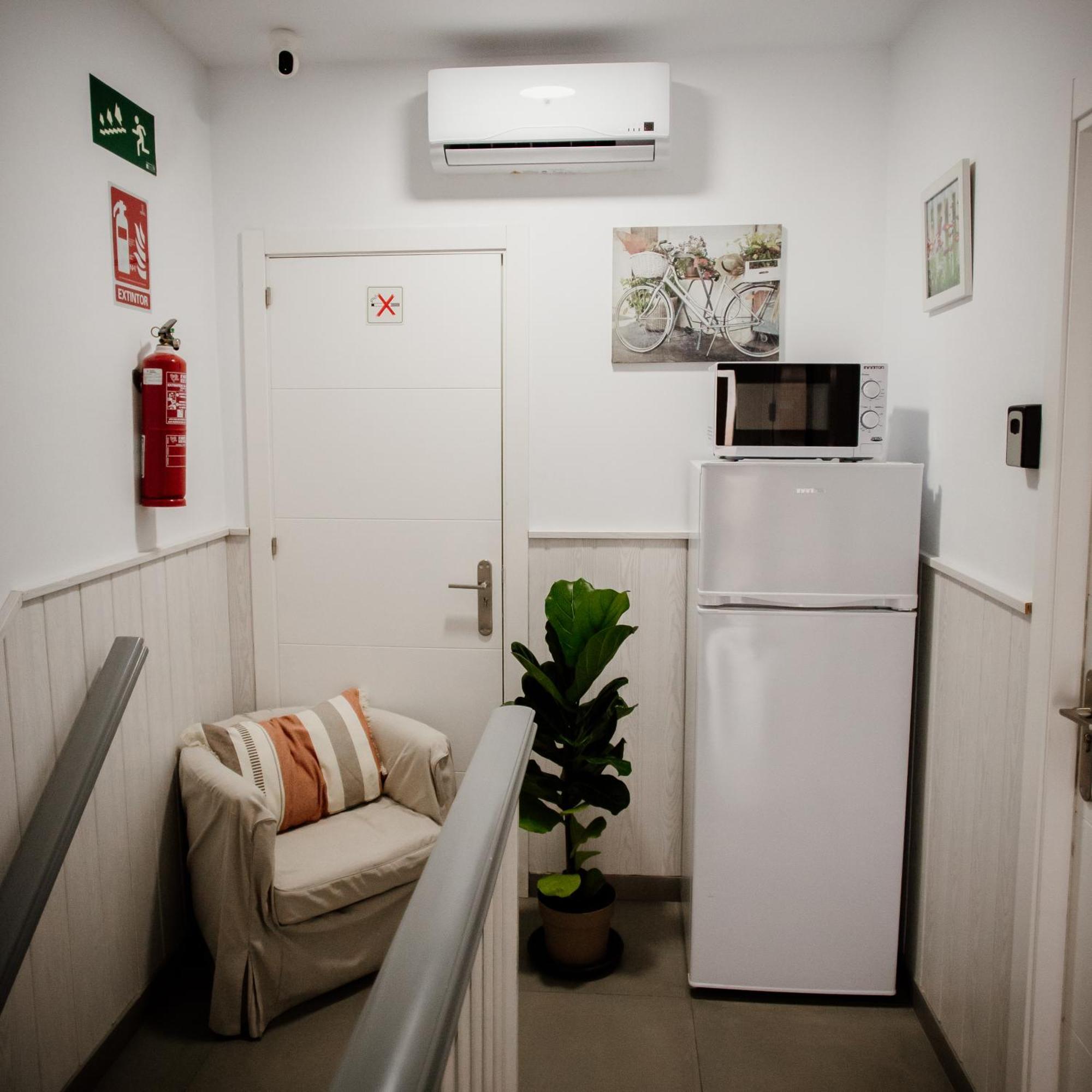Apartamentos Turisticos Mastil 16 مالقة المظهر الخارجي الصورة